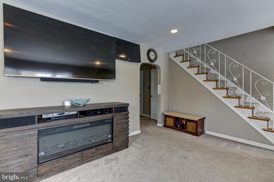 113 Walnut Hill Ln, Havertown, PA 19083 - photo 4