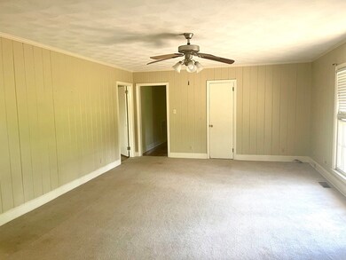 1811 Robinhood Rd, Albany, GA 31707 - photo 7