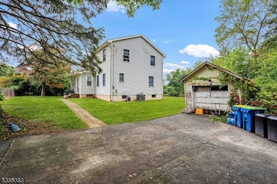 208 Sanders Ave, Somerset, NJ 08873 - photo 2