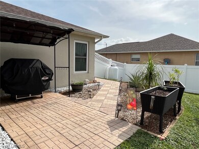 211 Manasota St, Fort Myers, FL 33913 - photo 5