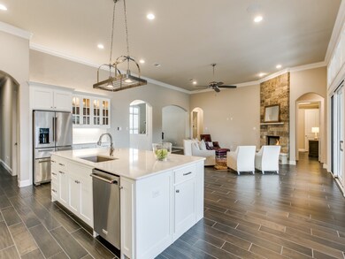 9129 Venado Dr, North Richland Hills, TX 76182 - photo 7