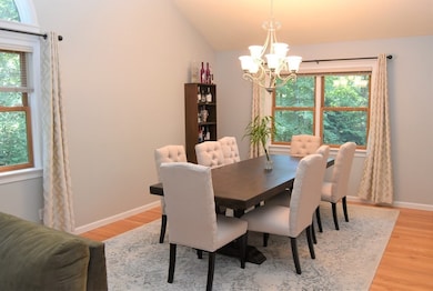 182 Wildflower Dr, Amherst, MA 01002 - photo 6