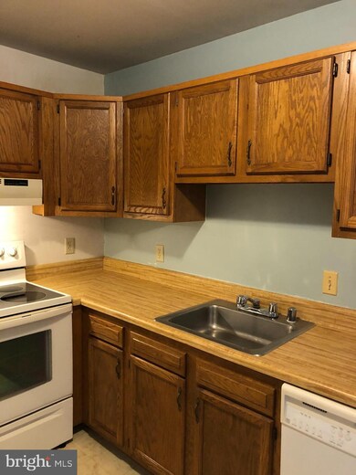 200 Surry Ln, Stafford, VA 22556 - photo 3