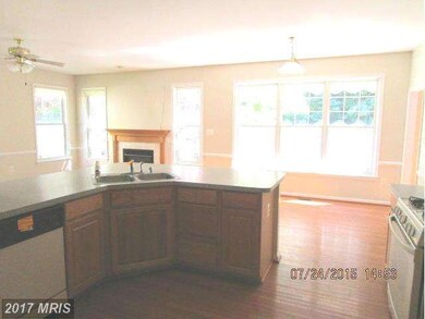 3215 Elsa Ave, Waldorf, MD 20603 - photo 4