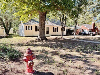 146 Linwood Dr, Albemarle, NC 28001 - photo 3