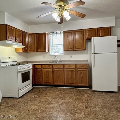 6245 S Pricetown Rd unit D, Berlin Center, OH 44401 - photo 5