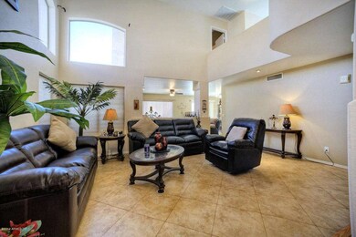 18625N39th03