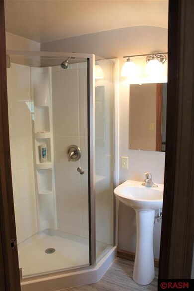 427 N Franklin St, New Ulm, MN 56073 - photo 7