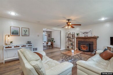 1194 Kamet Ct NE, Keizer, OR 97303 - photo 4