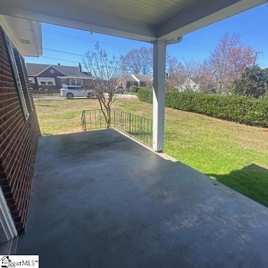 13 Dargan St, Greenville, SC 29611 - photo 7