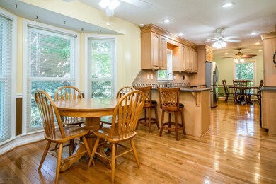 3702 W Locust Circle-32
