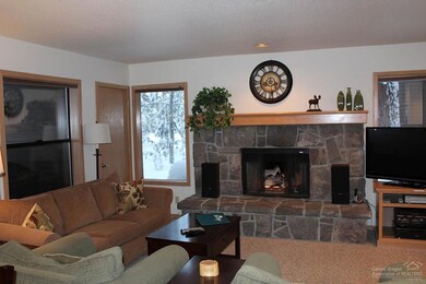 57393 Beaver Dr, Bend, OR 97707 - photo 5