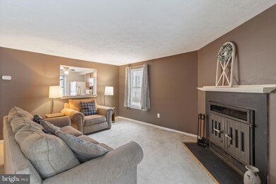 7524 Summer Blossom Ln, Columbia, MD 21046 - photo 7