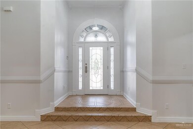 841 Brady Ave, Alamo, TX 78516 - photo 2