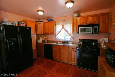 2601 Farmington Dr, Alexandria, VA 22303 - photo 4