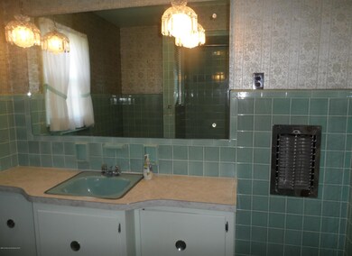 BLUE BATHROOM 2