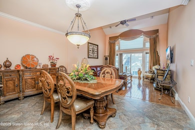 70 Topside Ln, Staten Island, NY 10309 - photo 7