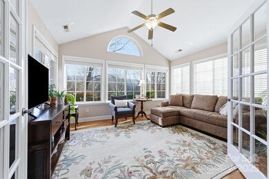 36 Craggy Vista Dr unit W2, Swannanoa, NC 28778 - photo 7