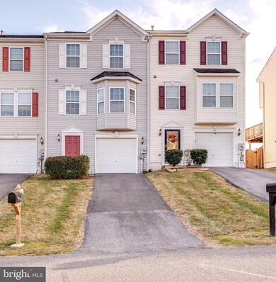 190 Dunrobin Dr, Martinsburg, WV 25405 - photo 3