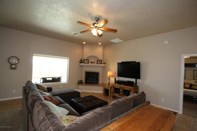 6427 Castle Rock Cir, Farmington, NM 87402 - photo 3