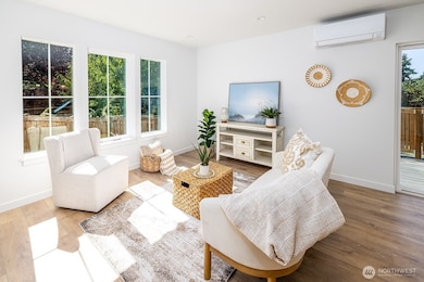 12029 40th Ave NE unit C, Seattle, WA 98125 - photo 3