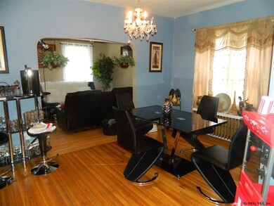 14 Garden St, Albany, NY 12209 - photo 6