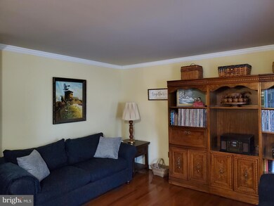 7363 Norris Ave, Sykesville, MD 21784 - photo 3