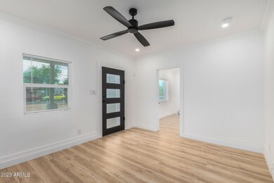 328 N Colorado St, Chandler, AZ 85225 - photo 3