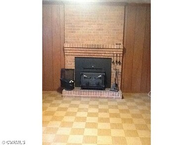 Den/Family/Great Room - great fireplace!