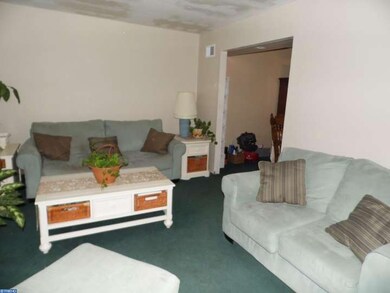 107 Oriole Dr, Swedesboro, NJ 08085 - photo 2