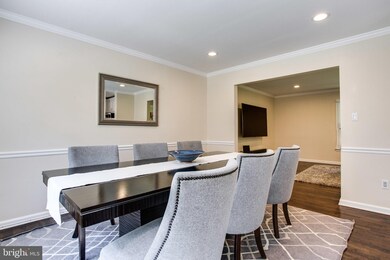 10102 Tamarack Dr, Vienna, VA 22182 - photo 6