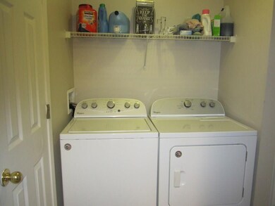 596 Cembra Dr, Greenwood, IN 46143 - photo 5