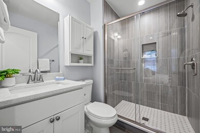 131 S Robinson St, Baltimore, MD 21224 - photo 5