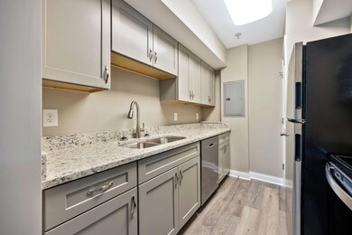 900 Mountain Creek Rd, Chattanooga, TN 37405 - photo 7