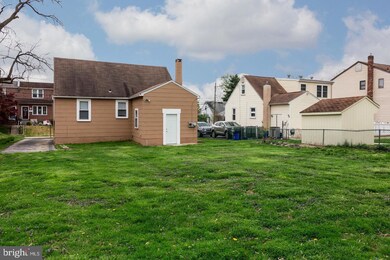 829 Lawnton Terrace, Glenolden, PA 19036 - photo 4