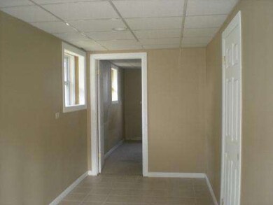 204 Granada Rd, Carpentersville, IL 60110 - photo 6