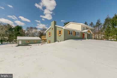 115 Roosevelt Rd, Sykesville, MD 21784 - photo 2