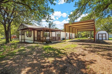 912 Fawn Dr, Granbury, TX 76049 - photo 3