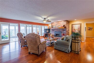 13 Kipling Cir, Bella Vista, AR 72715 - photo 4