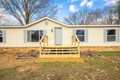 395 Charlotte Dr, Oakland, TN 38060 - photo 2