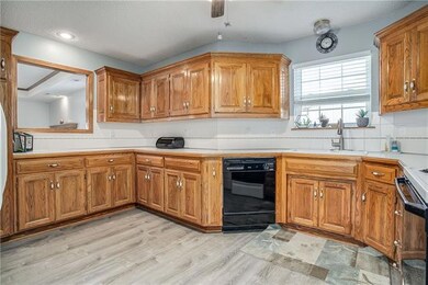 413 NW Augusta Ct, Blue Springs, MO 64014 - photo 6