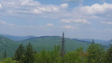 2. Gorgeous Mountain Valley views
