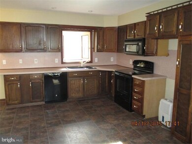 114 W Elm Ave, Mantua, NJ 08051 - photo 5