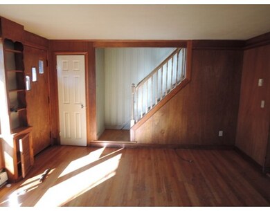39 Kenilworth St, Springfield, MA 01109 - photo 7