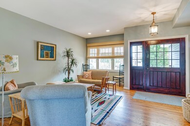 1617 Beacon Lane Point-print-006-5-Livin