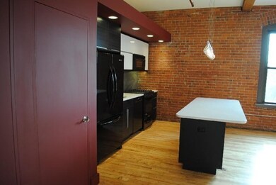 244 Brighton Ave unit 306, Allston, MA 02134 - photo 4