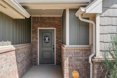 5604 Shiloh Dr, Oklahoma City, OK 73179 - photo 5