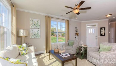 21 Ravens Ridge Rd, Hendersonville, NC 28792 - photo 4