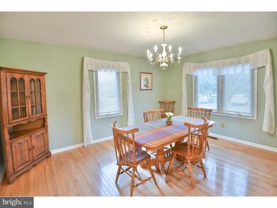 512 Summit Ct, Media, PA 19063 - photo 3