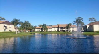 108 Lake Pine Cir unit B-2, Greenacres, FL 33463 - photo 2